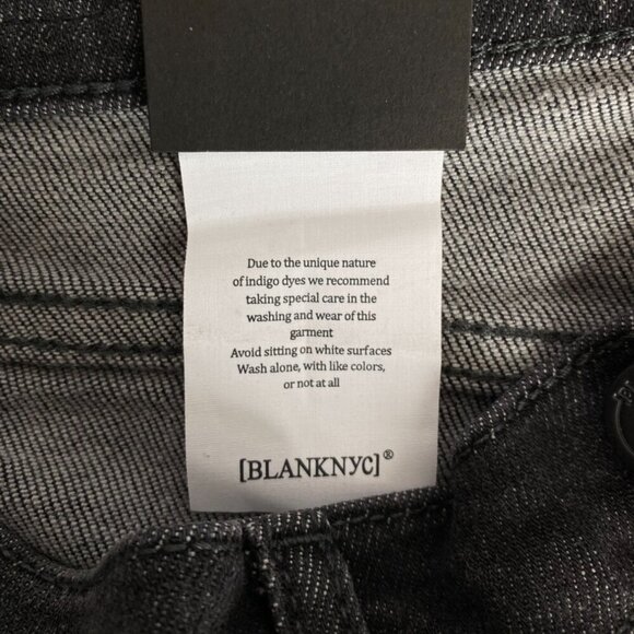 BlankNYC The Fulton Roll Up Shorts - Picture 9 of 13